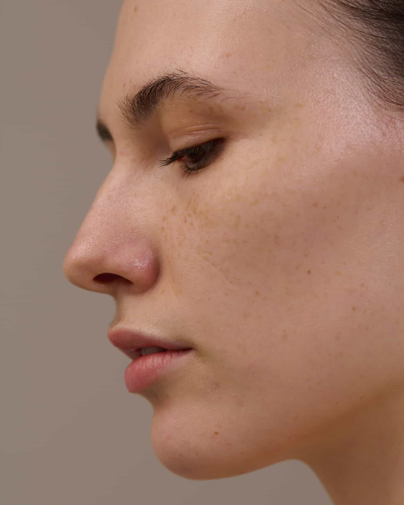 herbellis-anti-wrinkle-eye-cream-and-serum-04