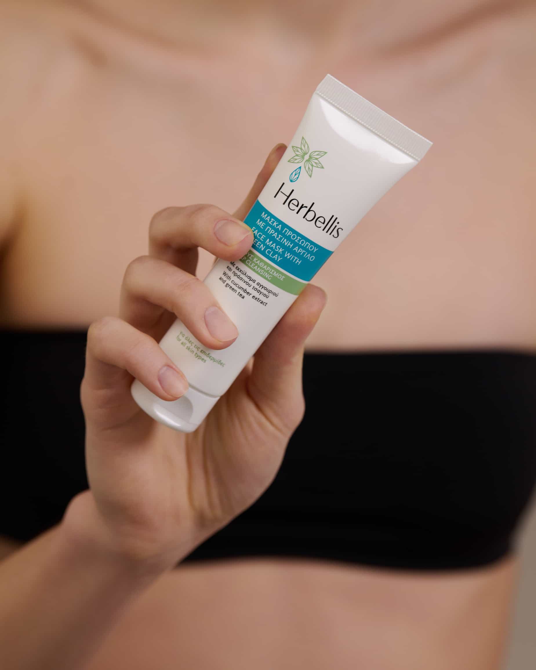 herbellis-face-mask-with-green-clay-01