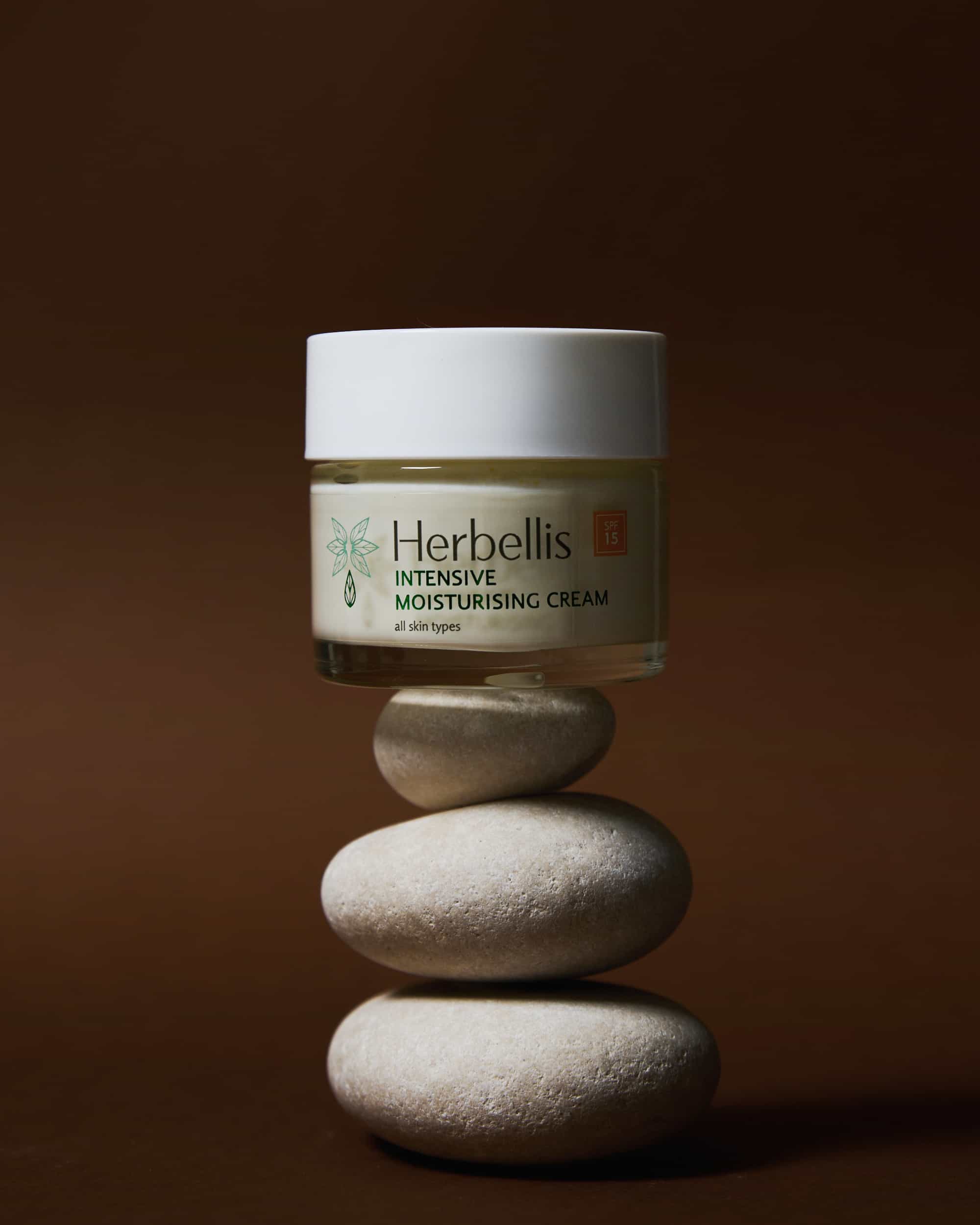 herbellis-intensive-moisturizing-cream-spf-15-01