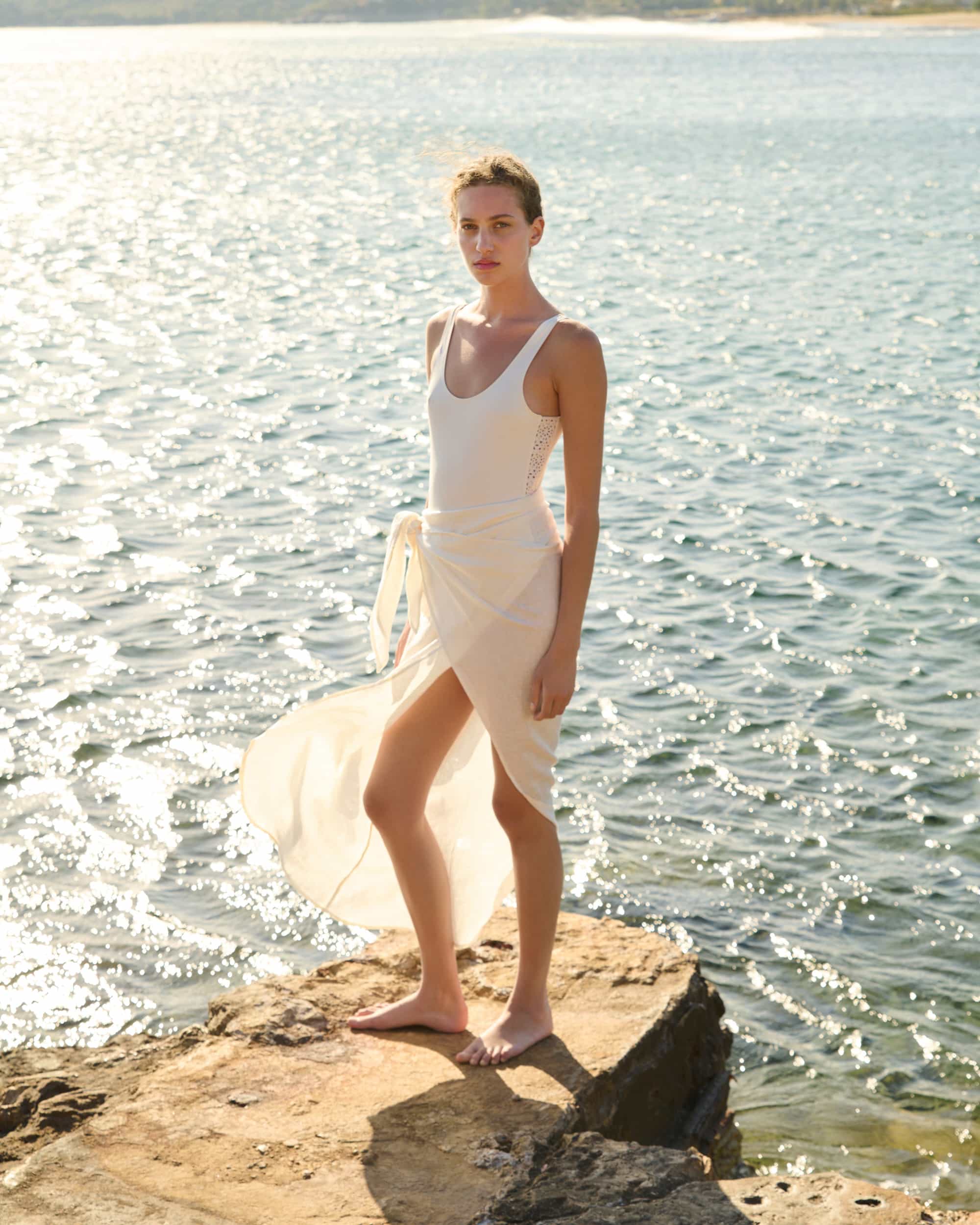 herbellis-tinted-moisturising-cream-spf50-50ml 01